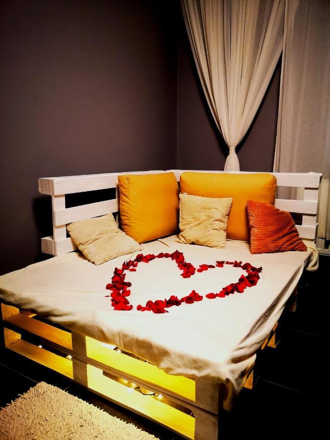 에게르잘록 Zoeld Sziget Wellness B&B 외부 사진