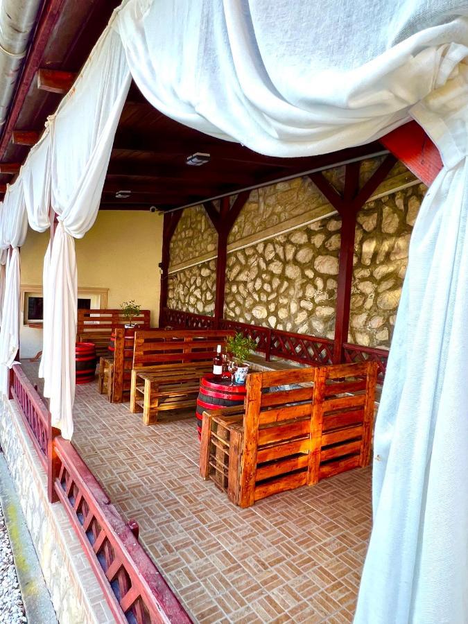 에게르잘록 Zoeld Sziget Wellness B&B 외부 사진